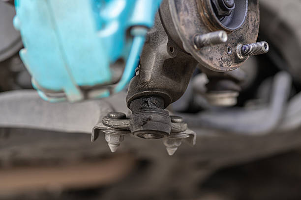 Prilagojeno, ne generično: Kako vrsta vzmetenja določa vse vidike delovanja puše