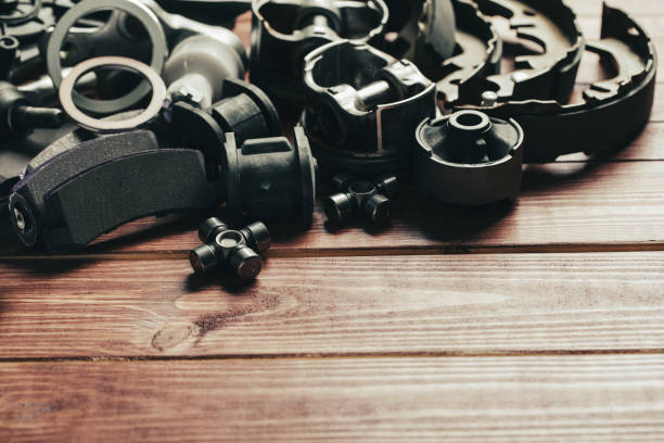 Zasnova anizotropne togosti puš krmilne roke