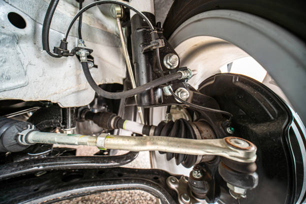 Pogovorimo se o avtomobilskih gumijastih pušah – majhnih komponentah, ki igrajo ključno vlogo.